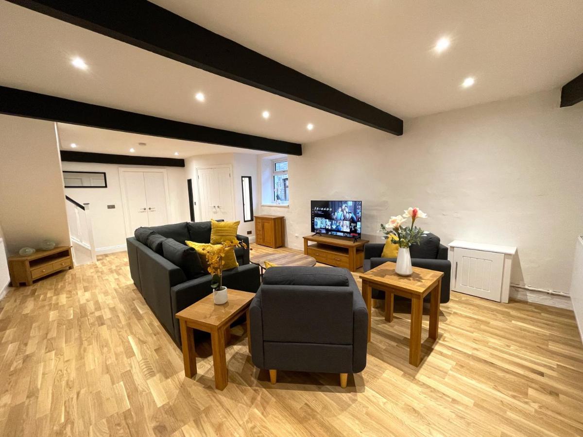 Yr Hen Bopty Villa Pontypridd Ngoại thất bức ảnh