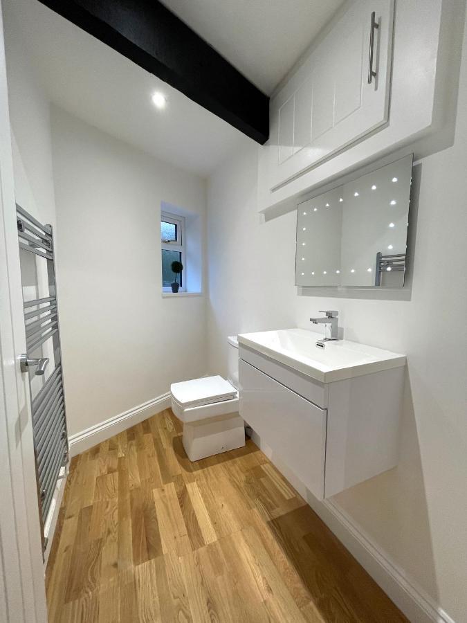 Yr Hen Bopty Villa Pontypridd Ngoại thất bức ảnh