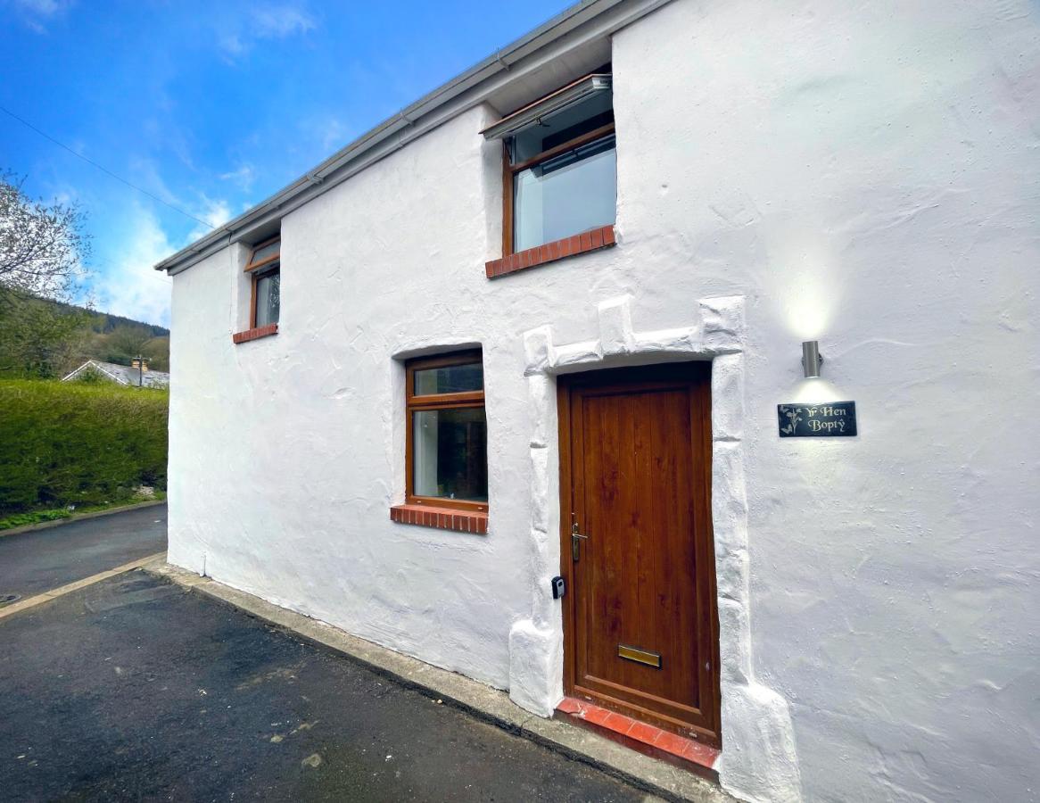Yr Hen Bopty Villa Pontypridd Ngoại thất bức ảnh